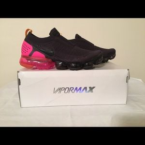 Nike Air Vapormax Flyknit Moc -Women’s 8.5